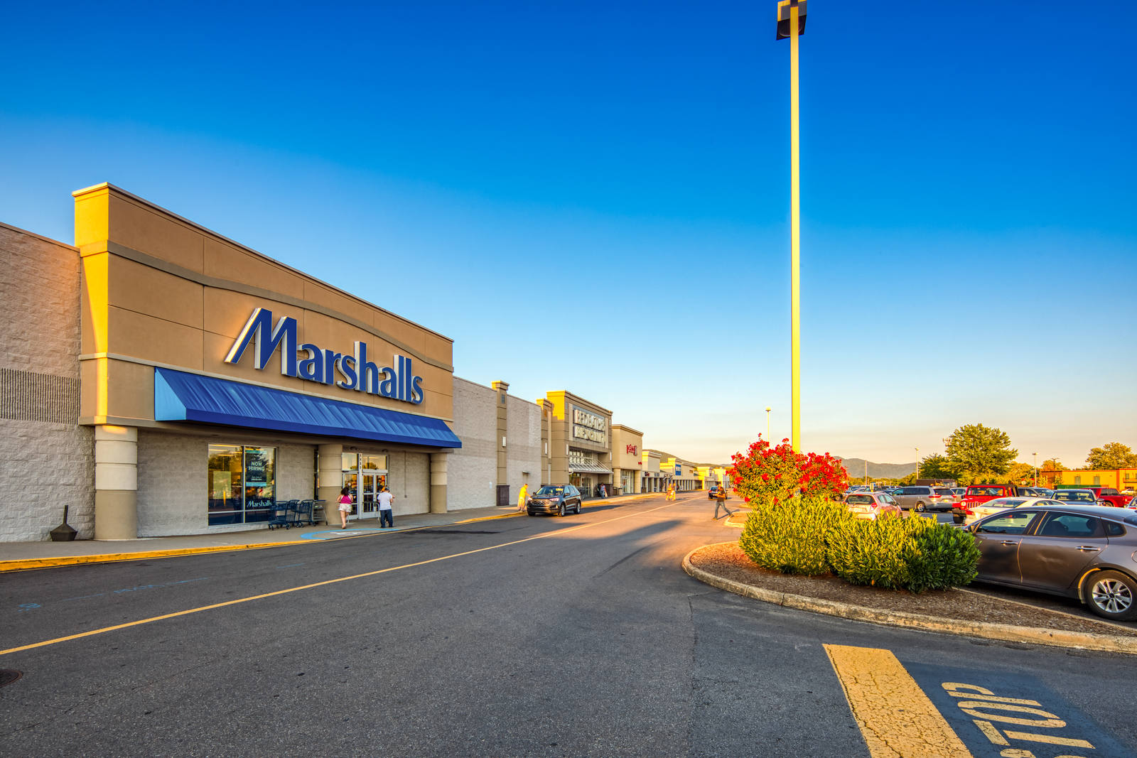 Roanoke VA Towne Square Retail Space For Lease Big V Properties LLC