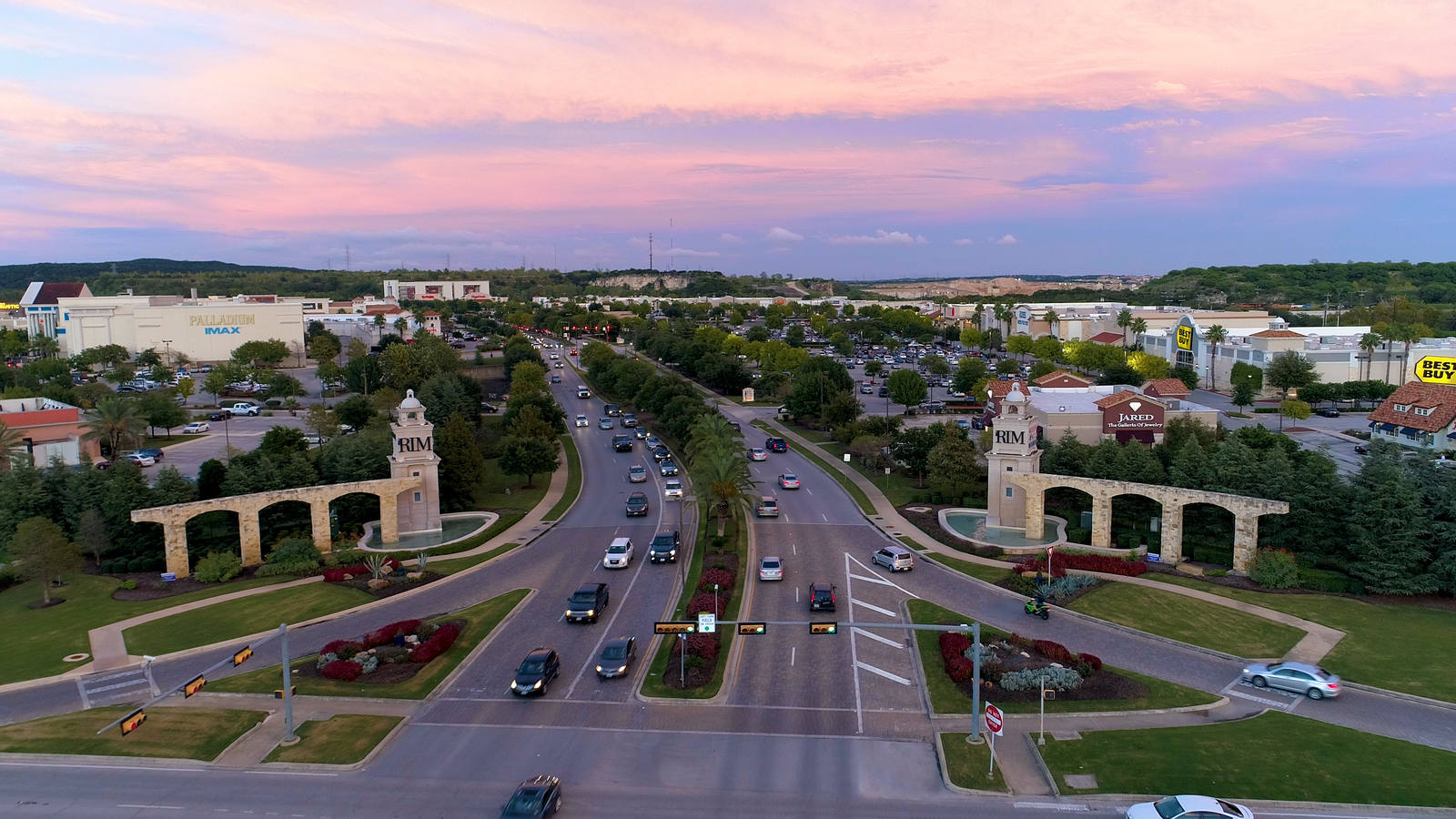 San Antonio TX: The Shops at South Rim - Retail Space For Lease - CBRE